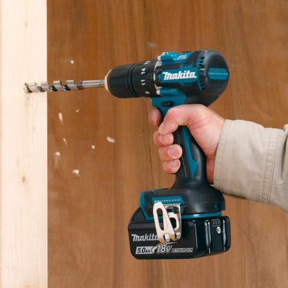 BLACK NOVEMBER - Kit Completo di Avvitatore Professionale - 45 Accessori e 2 Batterie